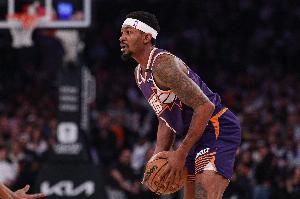 卢：比尔今天没参加对抗训练 博格丹打了一半对抗赛感觉不错