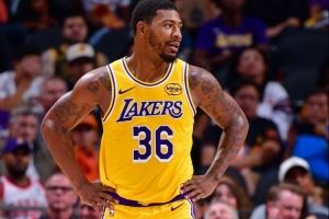 湖记吐槽：斯玛特假摔表演是我本季最期待的 夸张程度堪比贝弗利